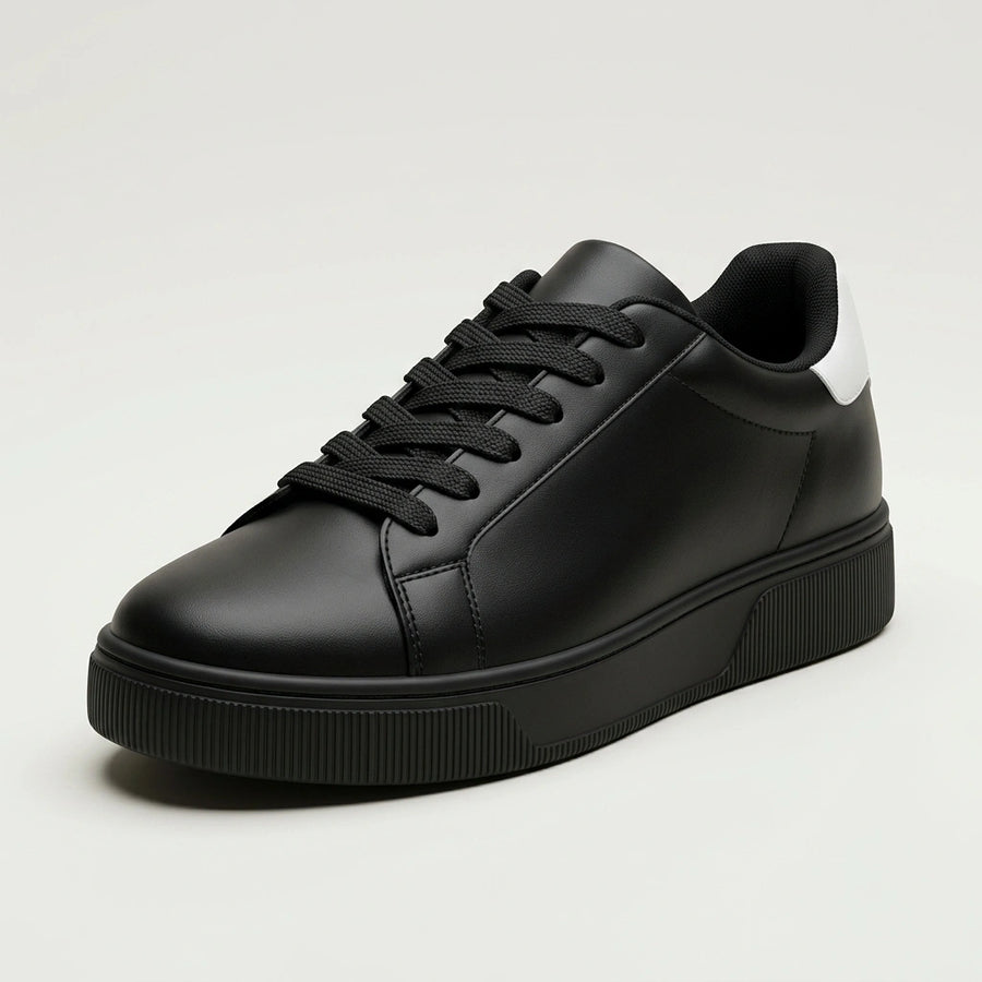 Street Sneaker in Vegan Leather – Black – 01 Hero