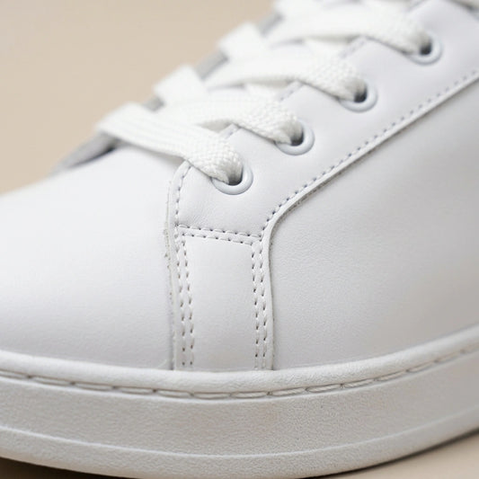 Street Sneaker in Vegan Leather – White – 06 Detail